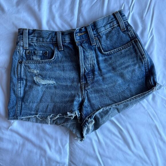 Universal Thread Distressed Blue Jean Shorts - Picture 2 of 7